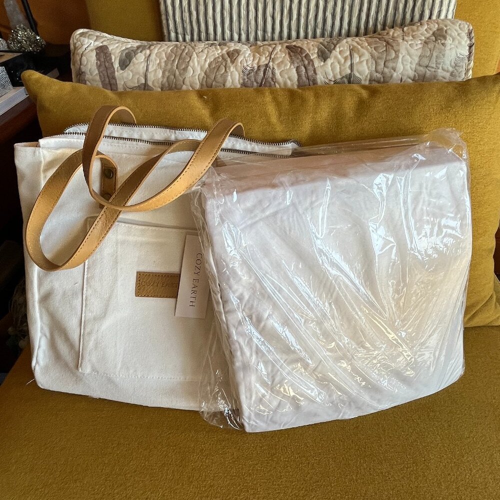 NWT Cozy Earth White King Sheet Set Luxury Bamboo Viscose NEW with Tote Included
